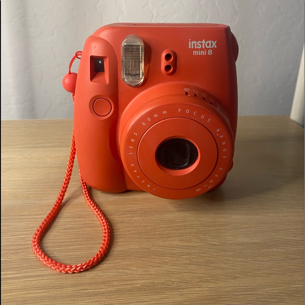 Instax cannon camera